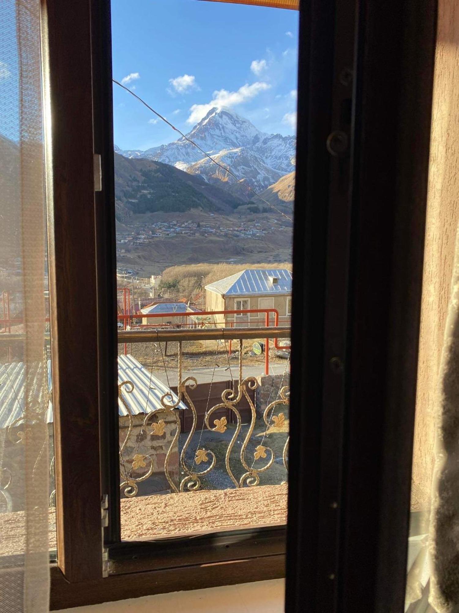 Golden Star Kazbegi Otel Oda fotoğraf